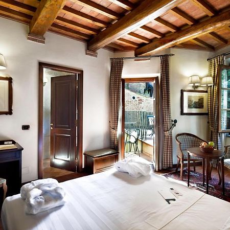 Unahotels Palazzo Mannaioni Toscana Montaione Bagian luar foto