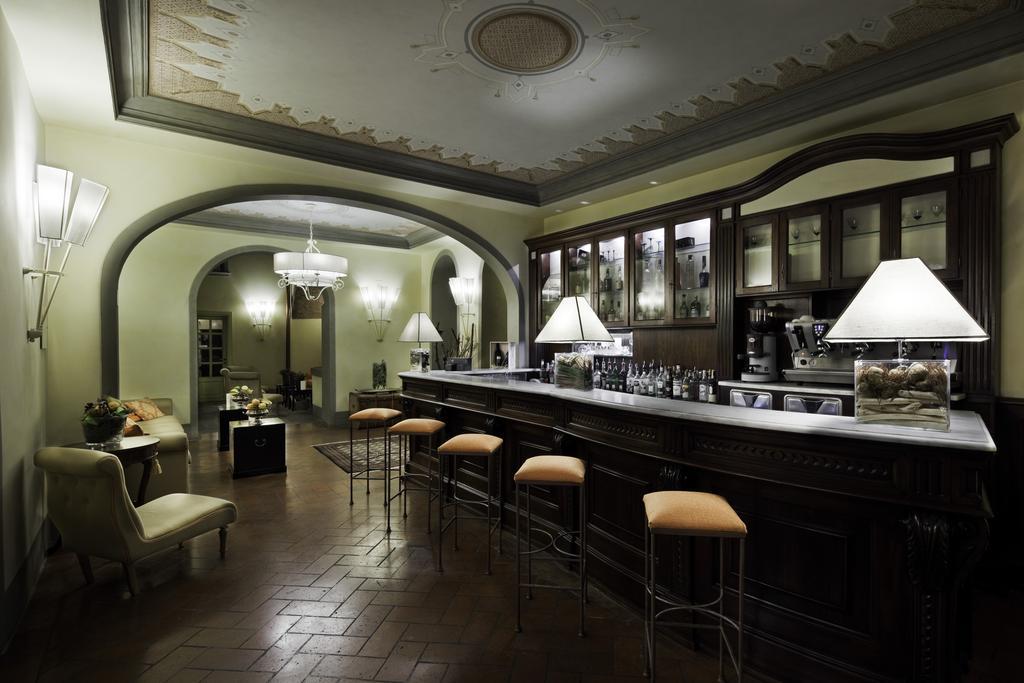Unahotels Palazzo Mannaioni Toscana Montaione Bagian luar foto