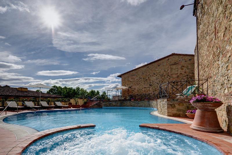 Unahotels Palazzo Mannaioni Toscana Montaione Bagian luar foto